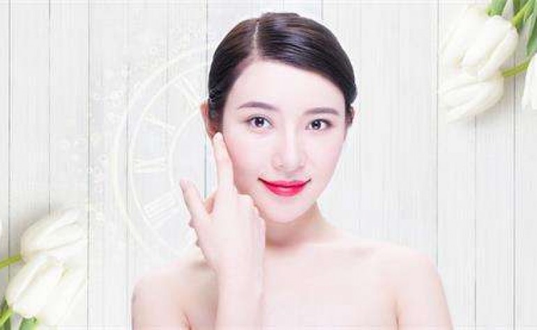 哪個品牌化妝品美白淡斑精華液好？美白淡斑化妝品獨生美官網