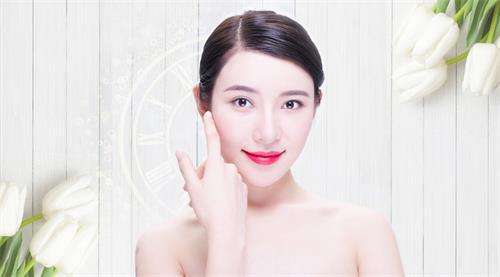 哪個品牌化妝品美白淡斑精華液好？美白淡斑化妝品獨生美官網