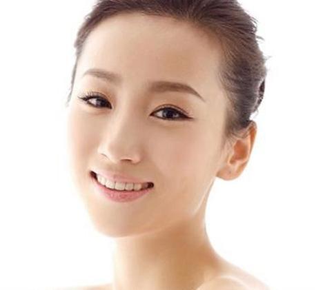 30歲以上的女人怎樣美容護膚才能留住青春？獨生美化妝品 獨生美官網美容護膚新聞資訊！