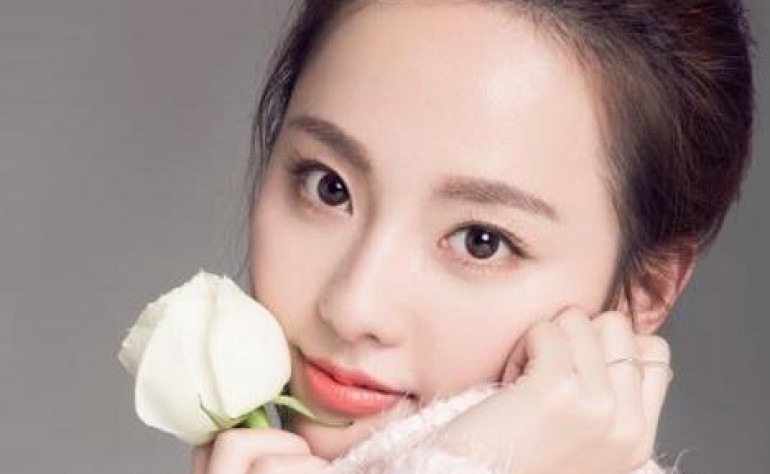 女生擦防曬霜的三大誤區，第二個很多人都錯！防曬霜怎么用才正確?防曬霜排行榜10強！